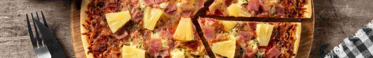 Ham-and-cheese-pizza